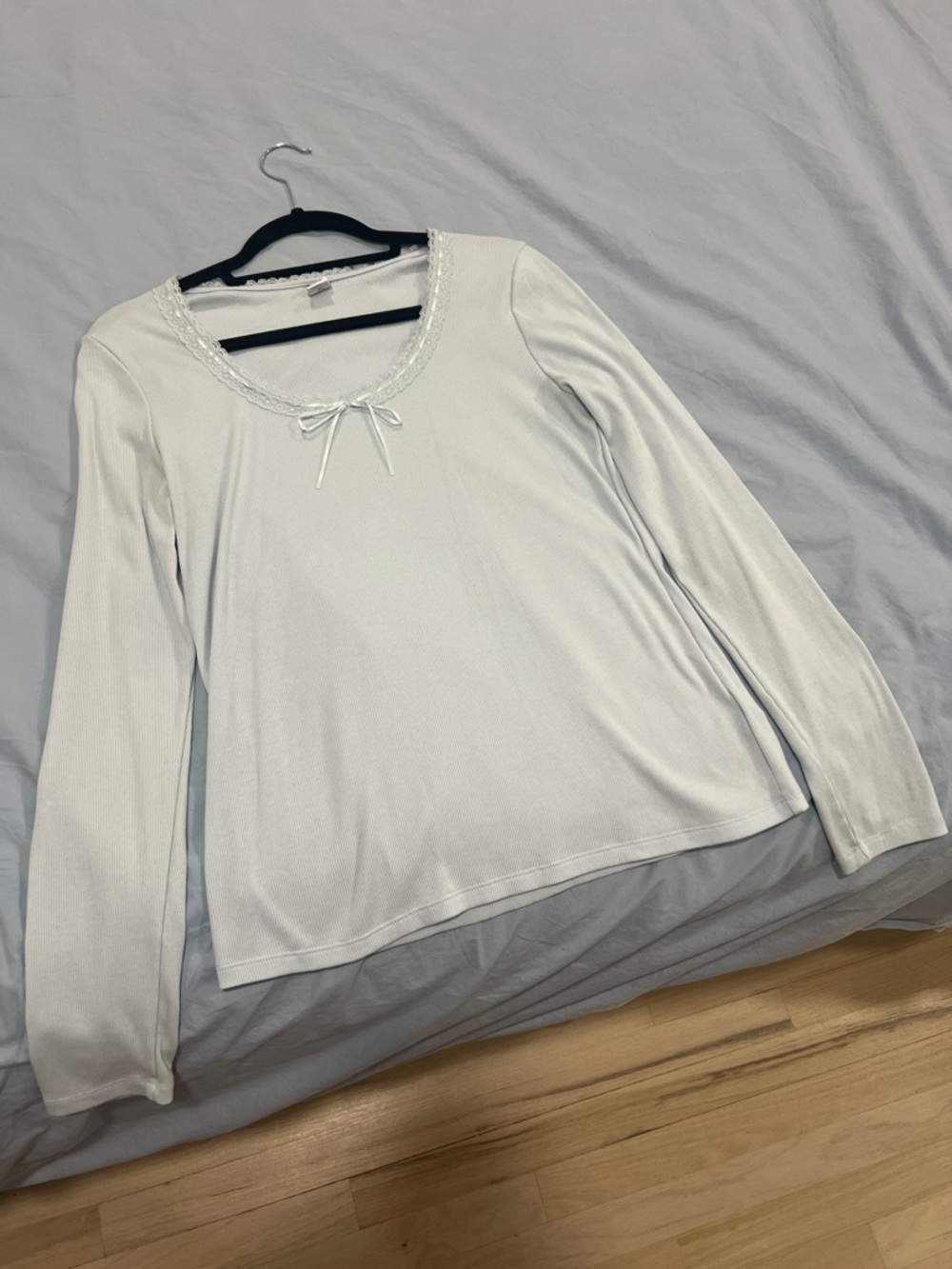 Light Blue Lace-Trim Long Sleeve Women's Top